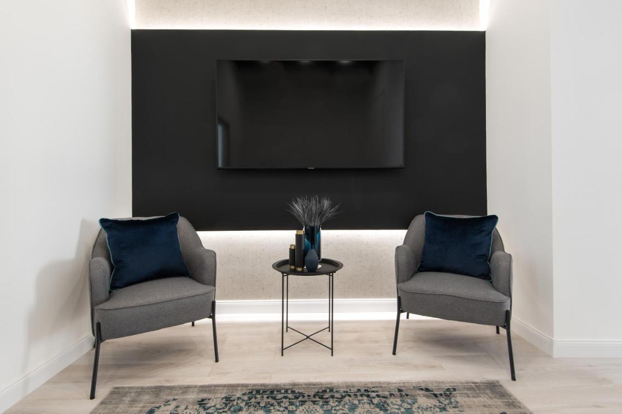 Hollo 3 Bedroom Downtown Apartment 부다페스트 외부 사진