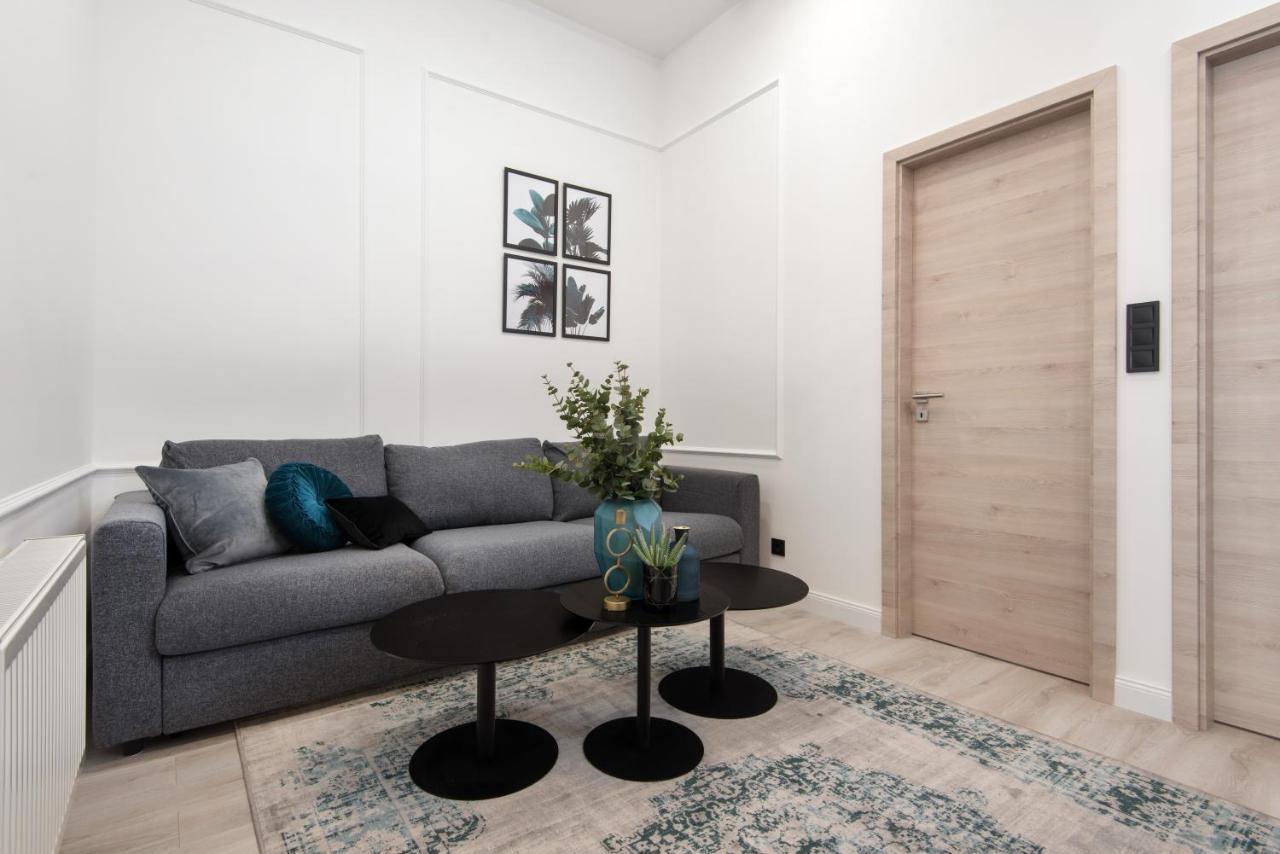 Hollo 3 Bedroom Downtown Apartment 부다페스트 외부 사진